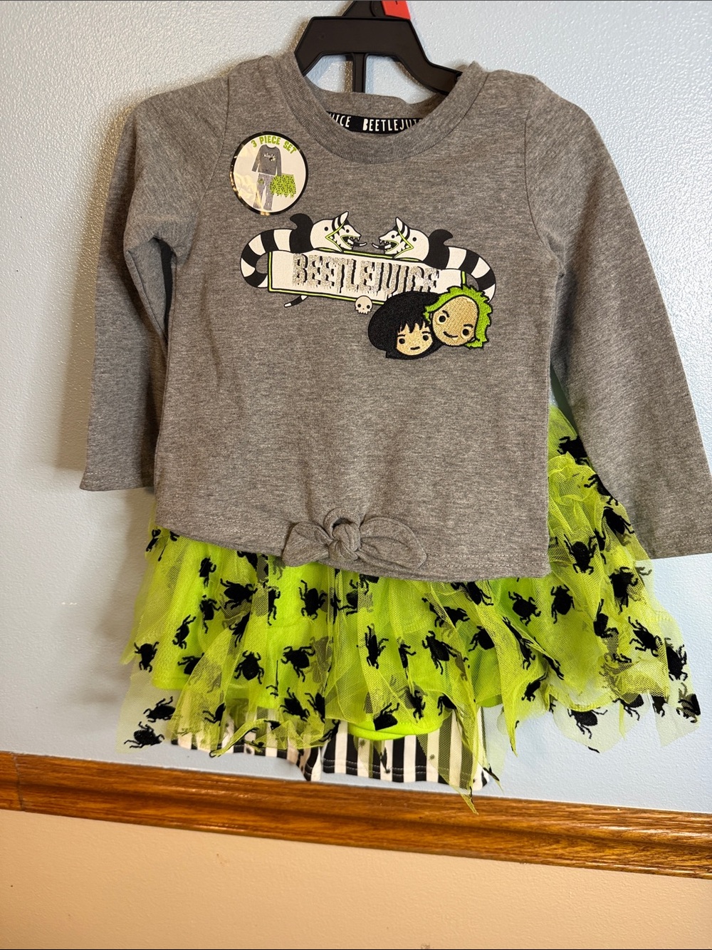 NWOT Beetlejuice Toddler Girl 3-Piece Skirt & Leggings Set - 2T